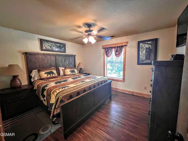 1115 Anastasia Way, Gatlinburg, TN 37738