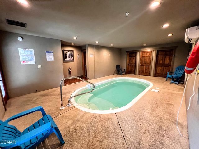 1115 Anastasia Way, Gatlinburg, TN 37738