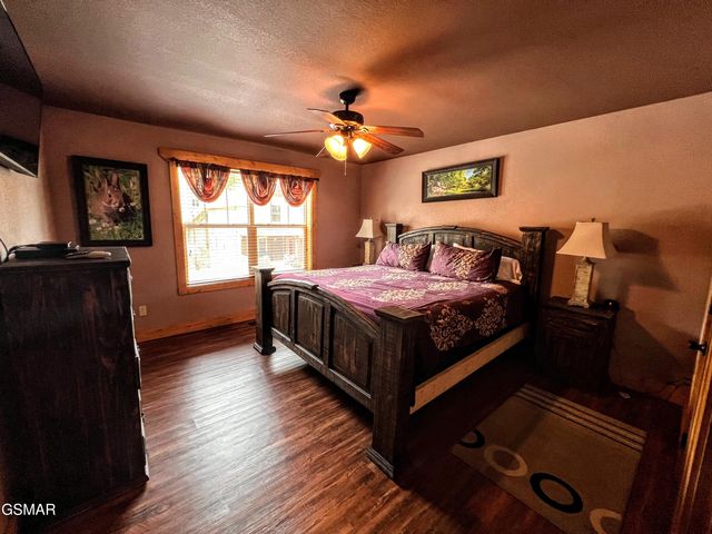 1115 Anastasia Way, Gatlinburg, TN 37738