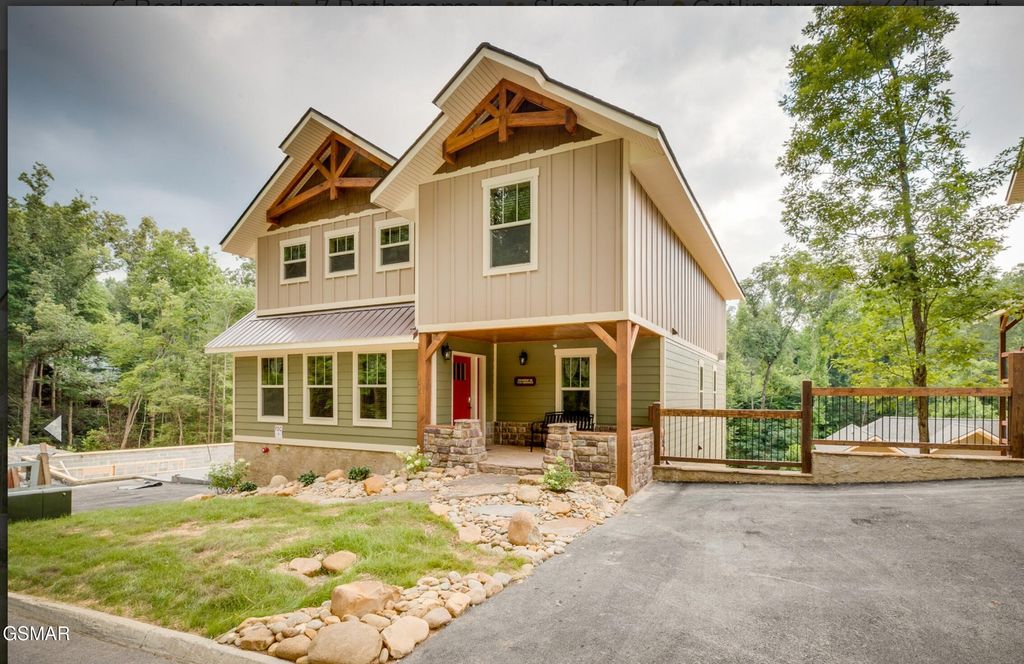 1115 Anastasia Way, Gatlinburg, TN 37738