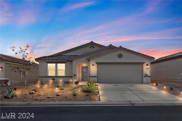 420 Triple Falls Street, Indian Springs, NV 89018