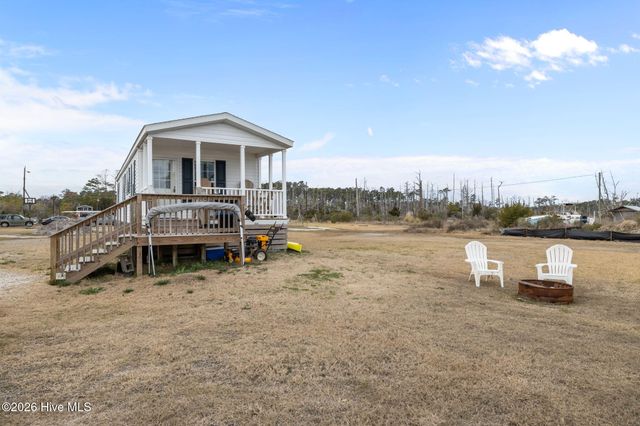 191 Old Carteret Road, Smyrna, NC 28579