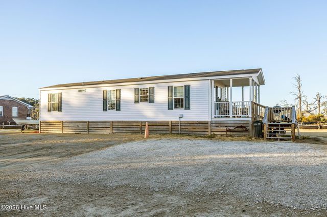 191 Old Carteret Road, Smyrna, NC 28579