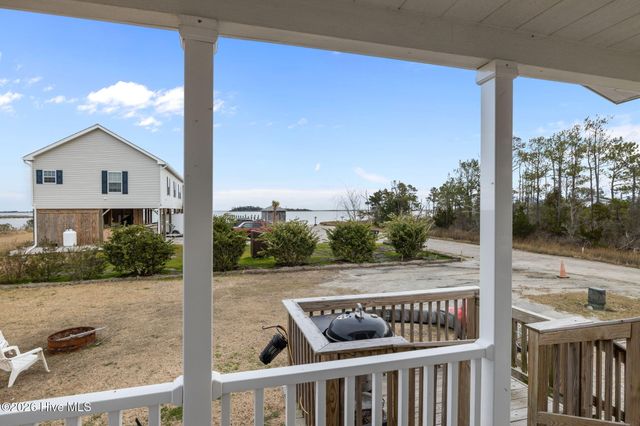 191 Old Carteret Road, Smyrna, NC 28579