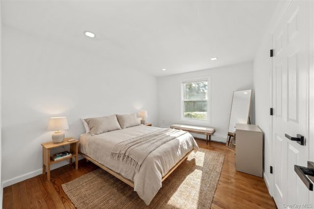 31 Concord Road, Shirley, NY 11967