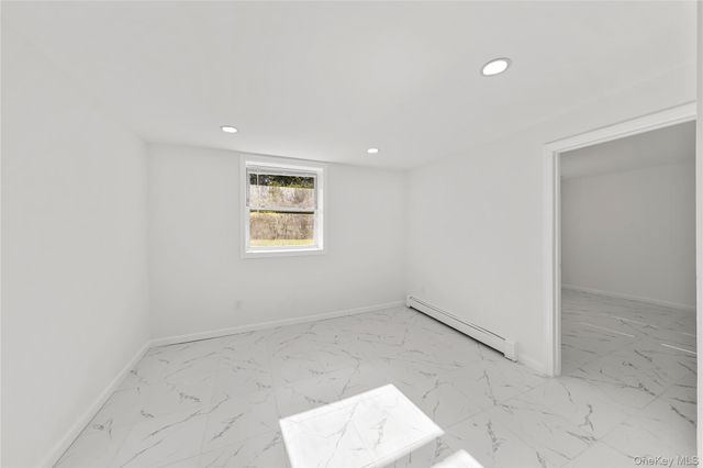 31 Concord Road, Shirley, NY 11967