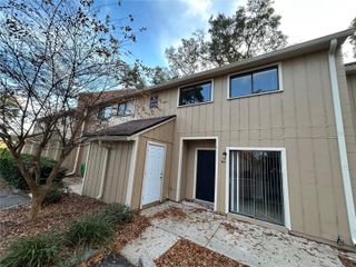 507 NW 39TH ROAD 310, Gainesville, FL 32607