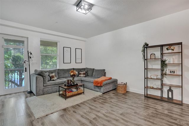 11898 SW 25th Ct 103, Miramar, FL 33025