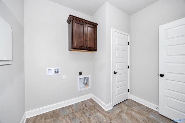 27290 Dieken Drive, Athens, AL 35613