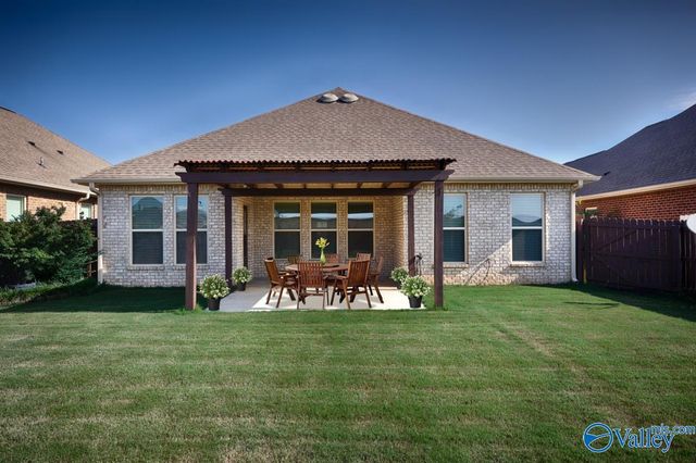 27290 Dieken Drive, Athens, AL 35613