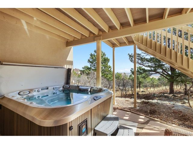 330 Lowick Dr, Colorado Springs, CO 80906