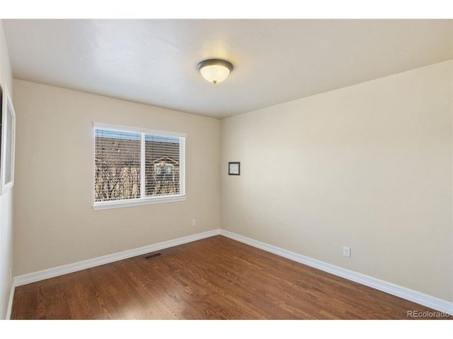 330 Lowick Dr, Colorado Springs, CO 80906