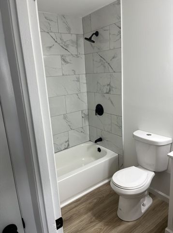 31 Vine St 37, Weymouth, MA 02188