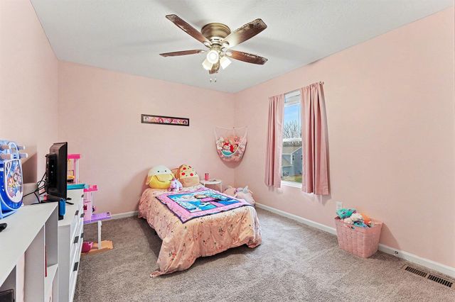 919 Darlington Creek Drive, Alexandria, KY 41001