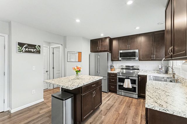 919 Darlington Creek Drive, Alexandria, KY 41001