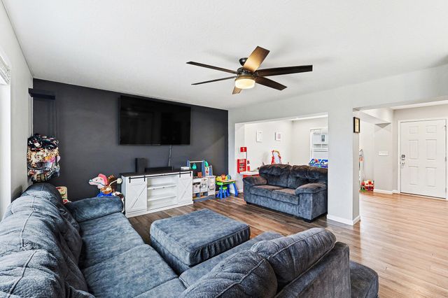 919 Darlington Creek Drive, Alexandria, KY 41001