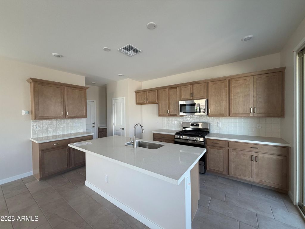 3135 S 180th Lane, Goodyear, AZ 85338 — photo 4