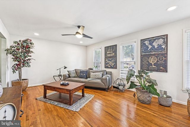 9302 CALDRAN DR, Clinton, MD 20735