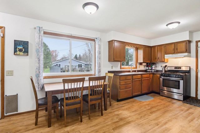 917 Kriedeman Drive, Stoughton, WI 53589