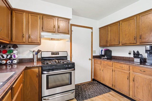 917 Kriedeman Drive, Stoughton, WI 53589