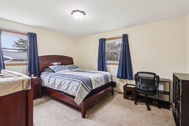 917 Kriedeman Drive, Stoughton, WI 53589