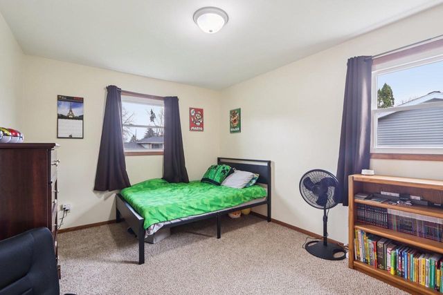 917 Kriedeman Drive, Stoughton, WI 53589