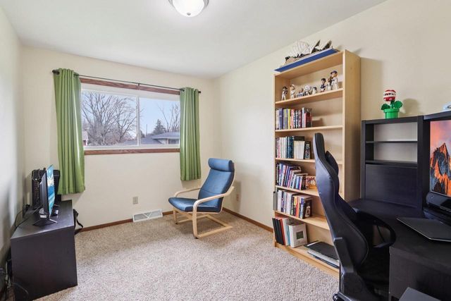 917 Kriedeman Drive, Stoughton, WI 53589