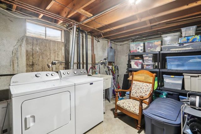 917 Kriedeman Drive, Stoughton, WI 53589
