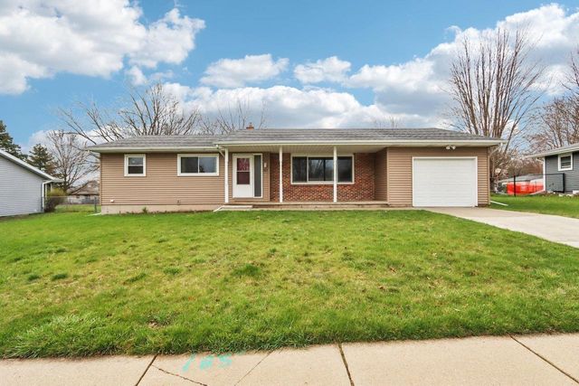 917 Kriedeman Drive, Stoughton, WI 53589
