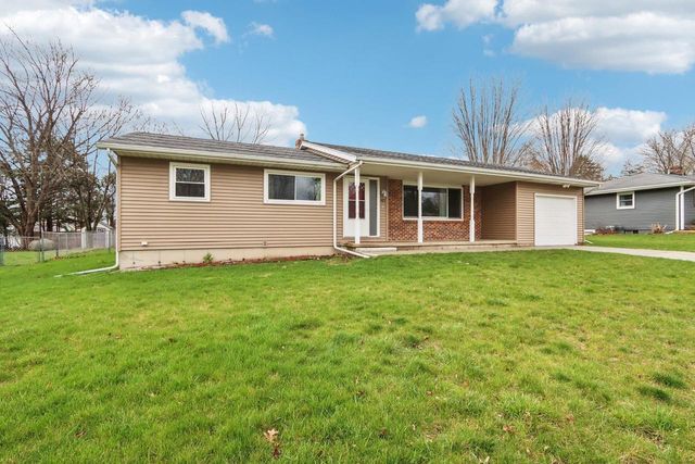 917 Kriedeman Drive, Stoughton, WI 53589