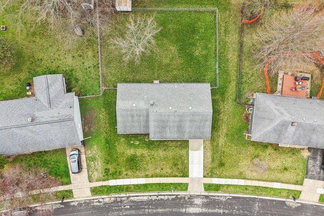 917 Kriedeman Drive, Stoughton, WI 53589