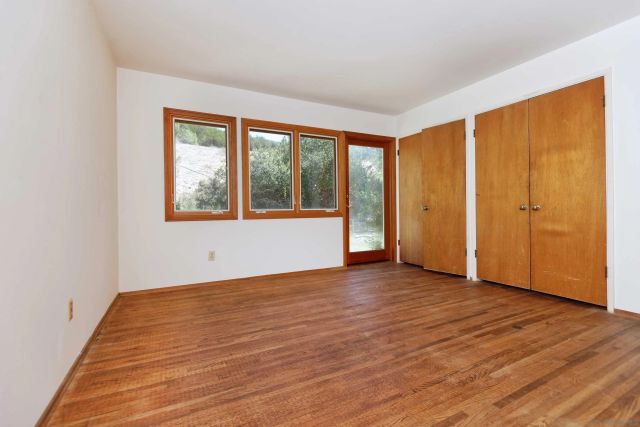 6381 Castejon, La Jolla, CA 92037