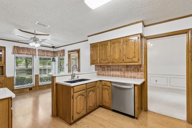 1714 Blain Drive, Rowlett, TX 75088