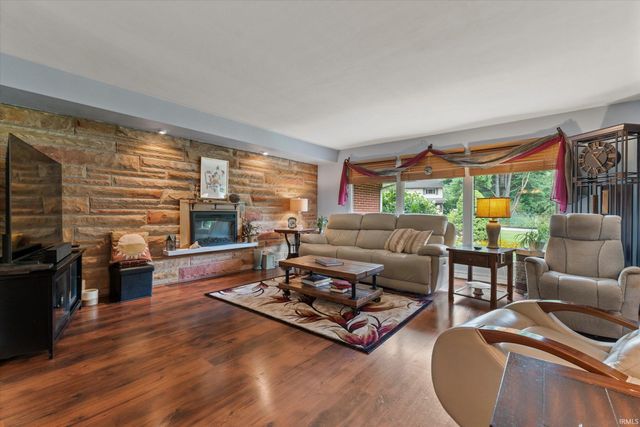 52117 Tammy Drive, Granger, IN 46530