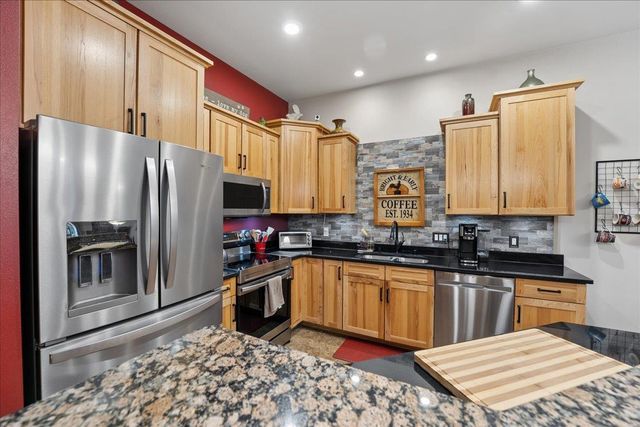 9368 Old Sauk Road, Middleton, WI 53562