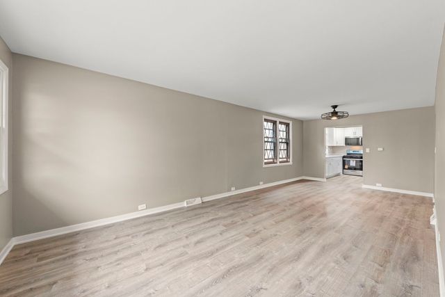 5817 W 64th Street, Chicago, IL 60638