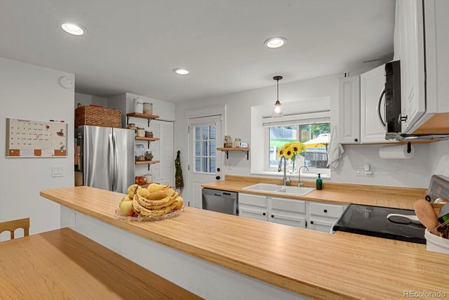 17335 E Rice Circle A, Aurora, CO 80015