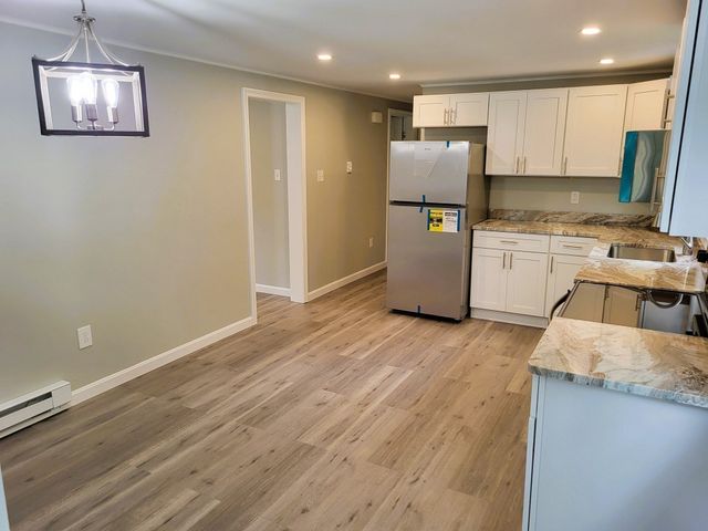 389 Breakneck Rd, Southbridge, MA 01550