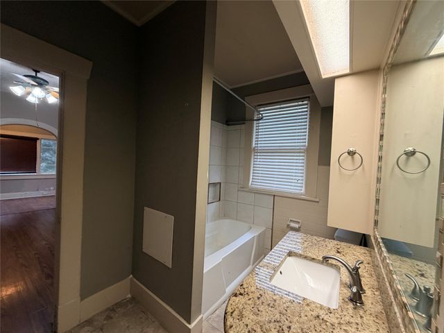 423 Atkins Avenue, Shreveport, LA 71104