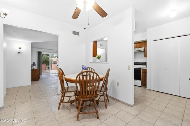 1116 S Alpine Circle, Green Valley, AZ 85614