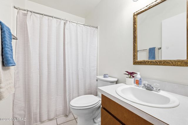 1116 S Alpine Circle, Green Valley, AZ 85614