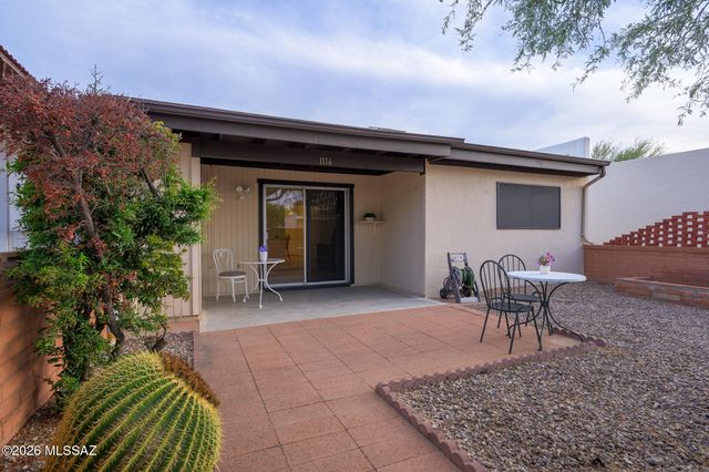 1116 S Alpine Circle, Green Valley, AZ 85614