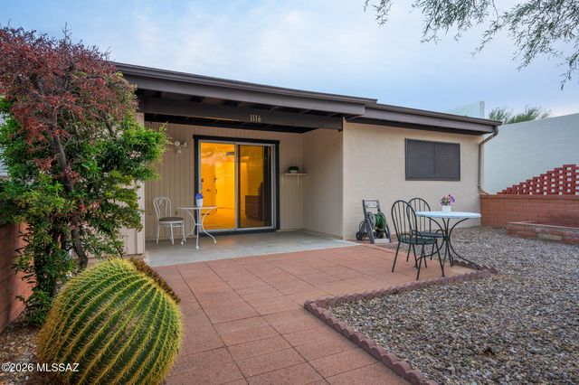 1116 S Alpine Circle, Green Valley, AZ 85614