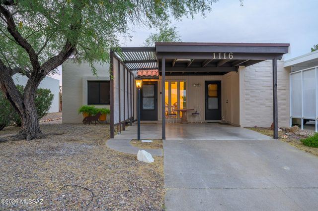 1116 S Alpine Circle, Green Valley, AZ 85614