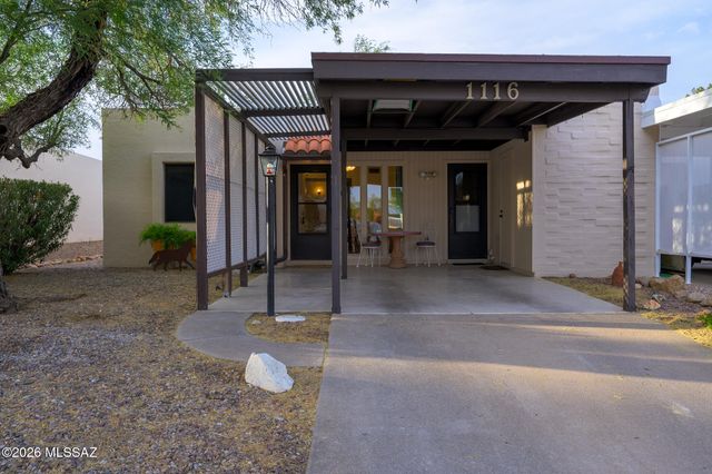 1116 S Alpine Circle, Green Valley, AZ 85614