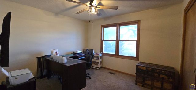 9020 SW Wanamaker Rd, Wakarusa, KS 66546