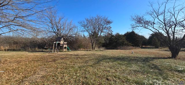 9020 SW Wanamaker Rd, Wakarusa, KS 66546