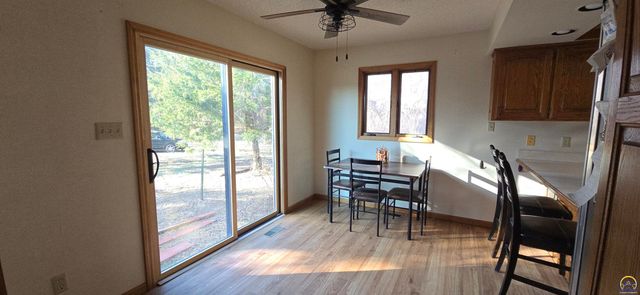 9020 SW Wanamaker Rd, Wakarusa, KS 66546