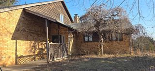 9020 SW Wanamaker Rd, Wakarusa, KS 66546