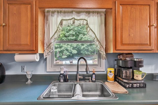 1550 Vernon LN, Blue Ridge, VA 24064